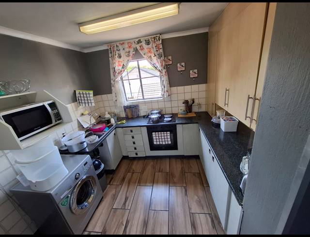 2 BEDROOM APARTMENT FOR SALE IN VILLIERIA